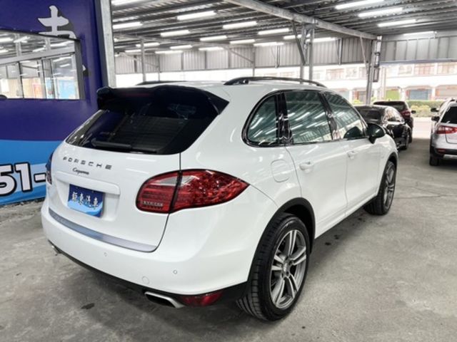 PORSCHE保時捷 CAYENNE  第4張相片