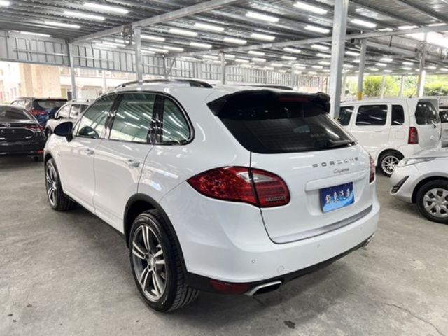 PORSCHE保時捷 CAYENNE  第5張相片