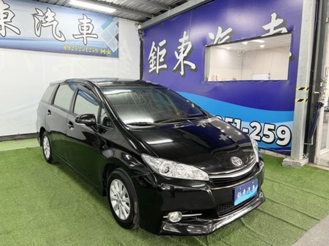 TOYOTA豐田 WISH  第3張相片