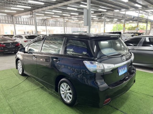 TOYOTA豐田 WISH  第5張相片