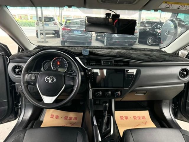 TOYOTA豐田 ALTIS  第6張相片