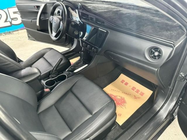TOYOTA豐田 ALTIS  第8張相片