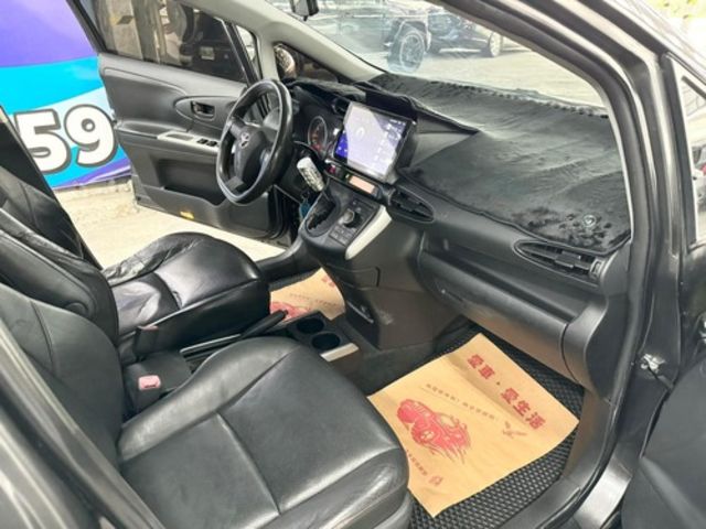 TOYOTA豐田 WISH  第8張相片