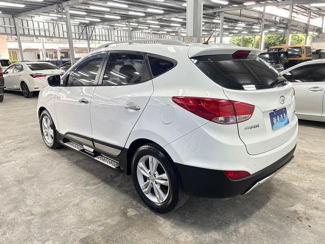 HYUNDAI現代 IX35  第5張相片