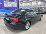 BMW寶馬 320I SEDAN ZA  第5張縮圖
