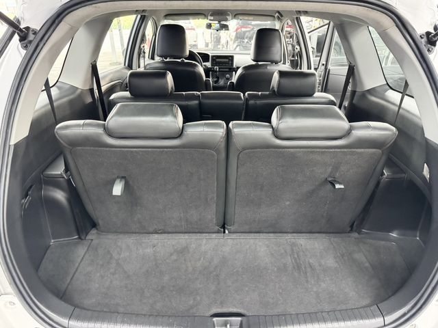 TOYOTA豐田 WISH  第11張相片