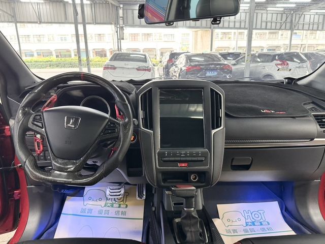 LUXGEN納智捷 U6 TURBO  第7張相片
