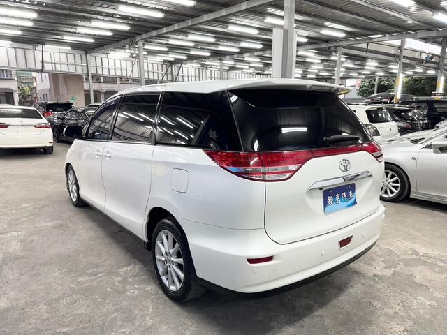 TOYOTA豐田 PREVIA  第4張相片
