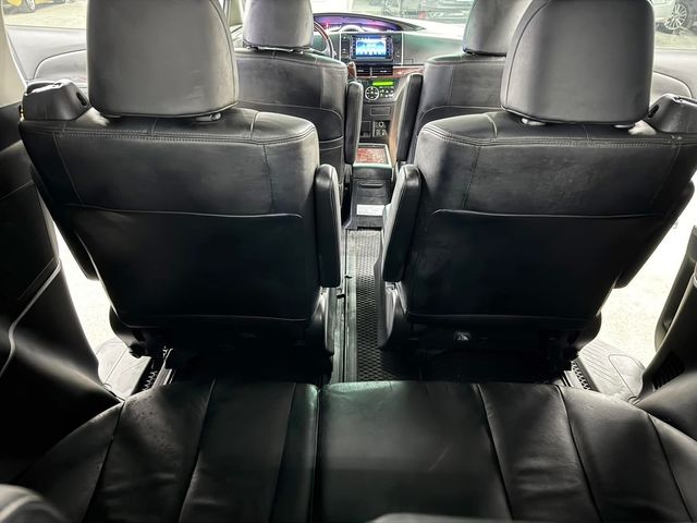 TOYOTA豐田 PREVIA  第11張相片