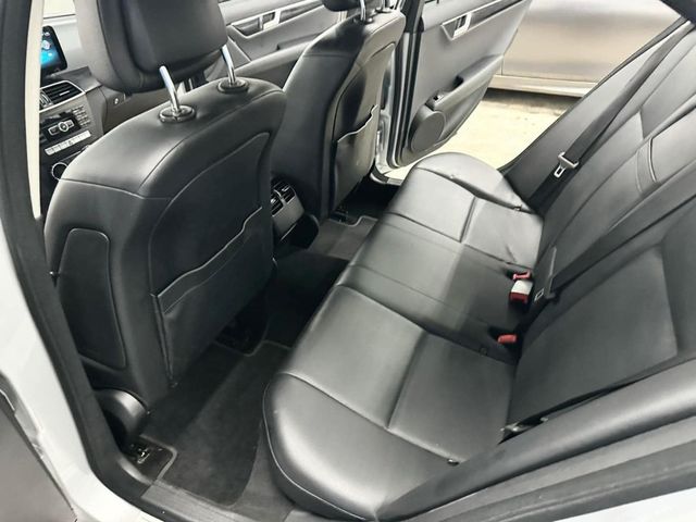 M-BENZ賓士 C180  第10張相片