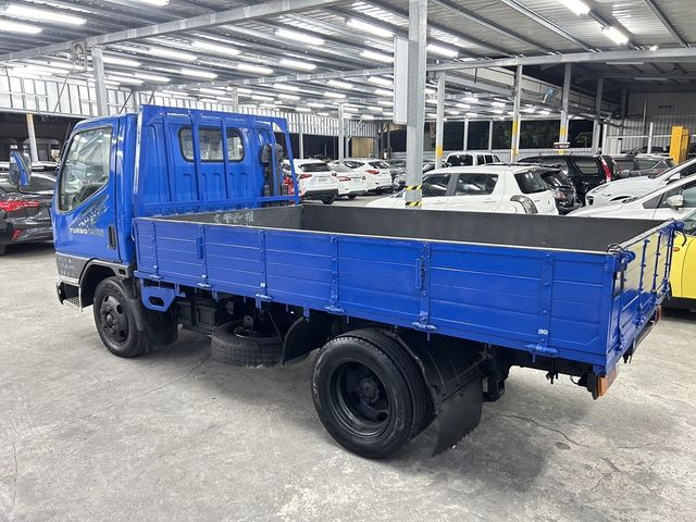 MITSUBISHI三菱 CANTER  第4張相片