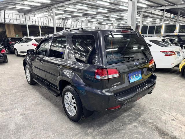 FORD福特 ESCAPE  第4張相片