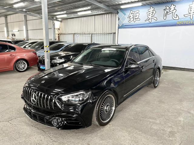 M-BENZ賓士 E200  第2張相片