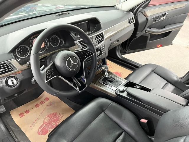 M-BENZ賓士 E200  第6張相片
