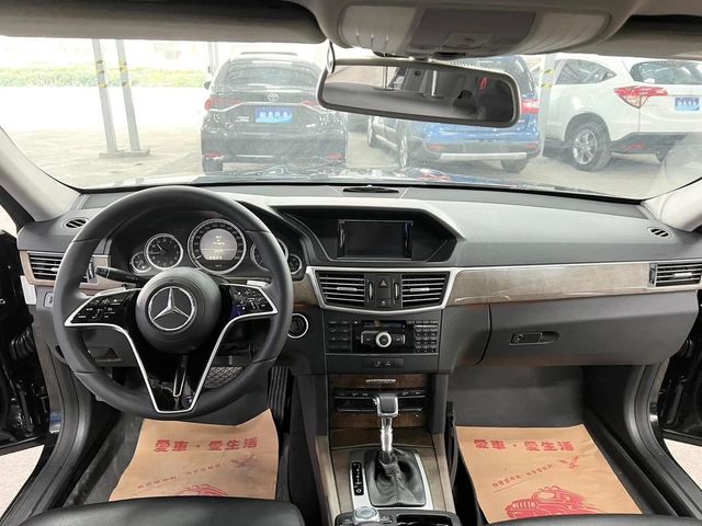 M-BENZ賓士 E200  第7張相片
