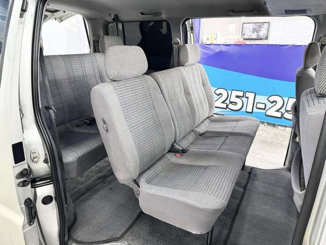 TOYOTA豐田 HIACE  第10張相片