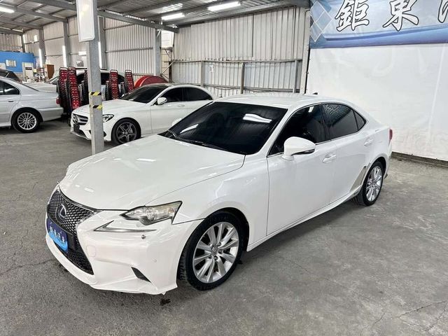 LEXUS凌志 IS 300  第1張相片