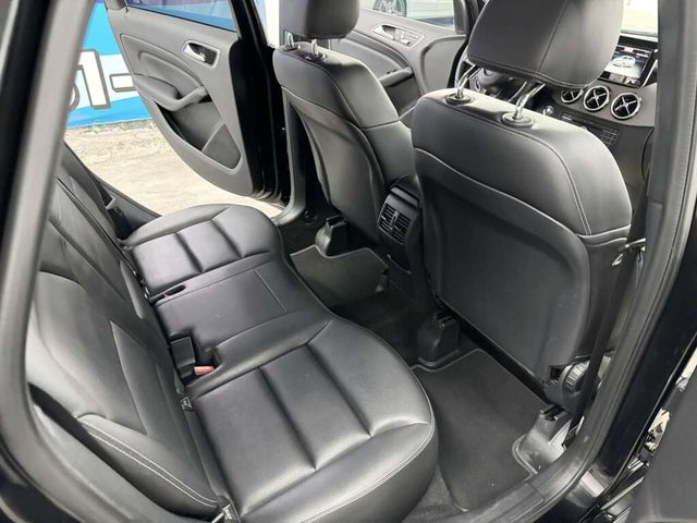 M-BENZ賓士 B180  第9張相片