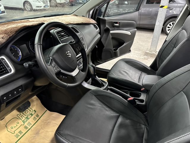 SUZUKI鈴木 SX4  第7張相片