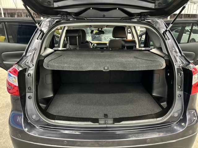 SUZUKI鈴木 SX4  第13張相片