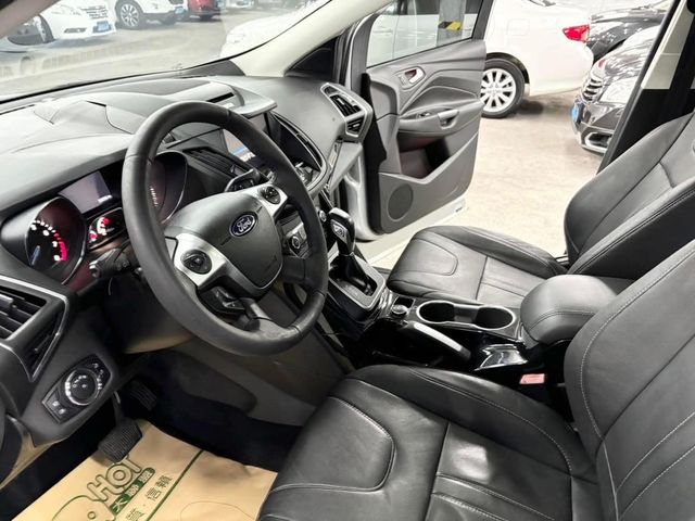 FORD福特 KUGA  第8張相片