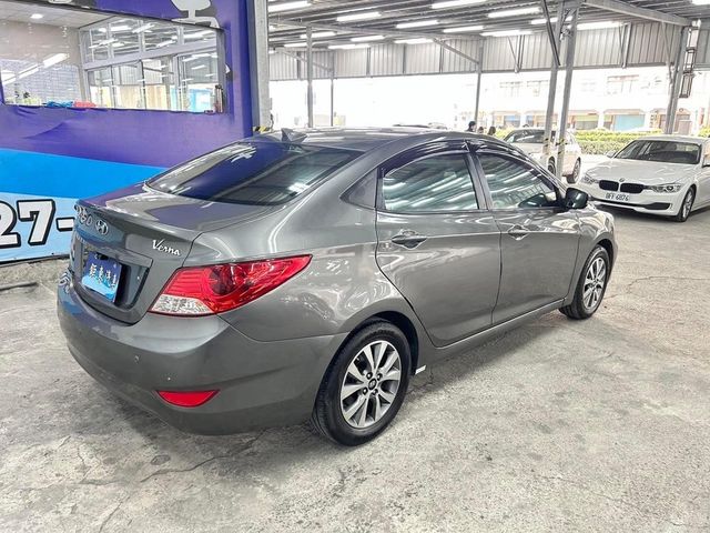 HYUNDAI現代 VERNA  第5張相片