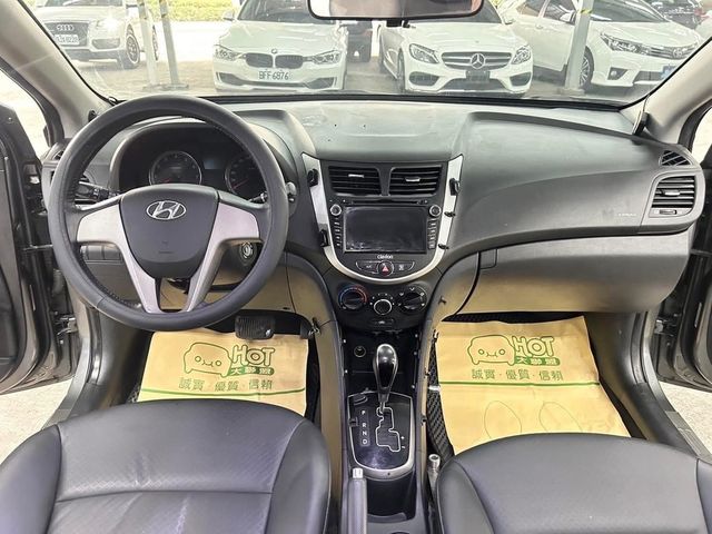 HYUNDAI現代 VERNA  第6張相片