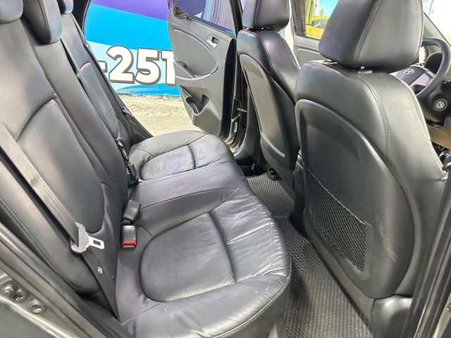 HYUNDAI現代 VERNA  第9張相片