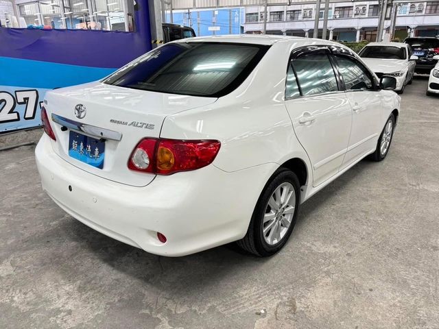 TOYOTA豐田 ALTIS  第4張相片