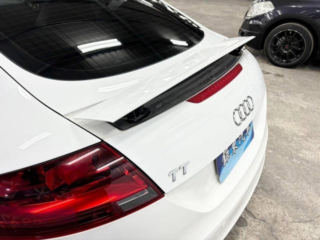 AUDI奧迪 TT COUPE  第11張相片