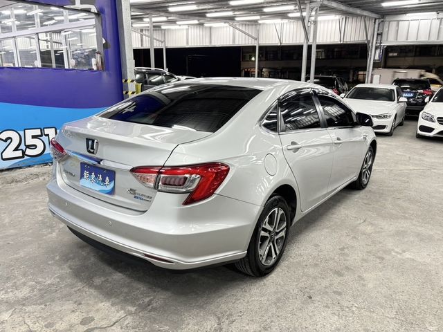 LUXGEN納智捷 S5 TURBO  第7張相片