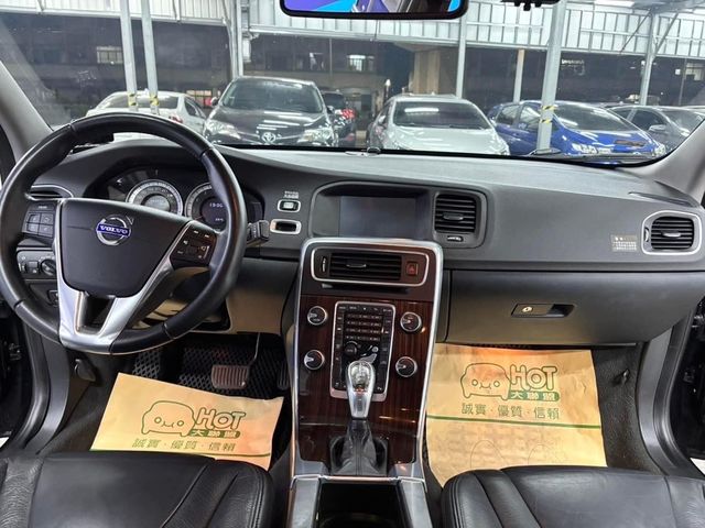 VOLVO富豪 S60  第15張相片