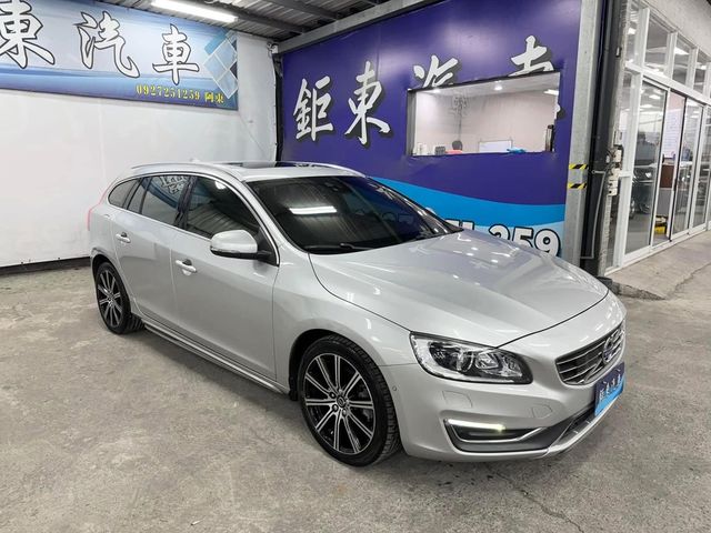 VOLVO富豪 V60  第5張相片