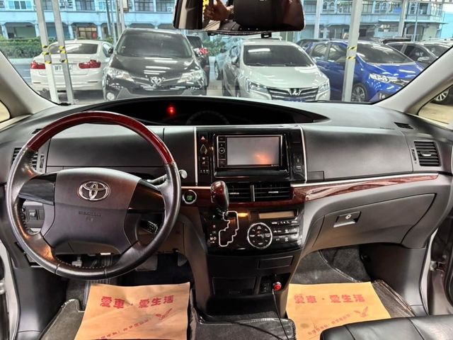 TOYOTA豐田 PREVIA  第17張相片