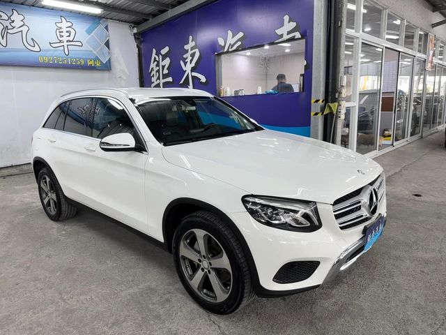 M-BENZ賓士 GLC300  第3張相片