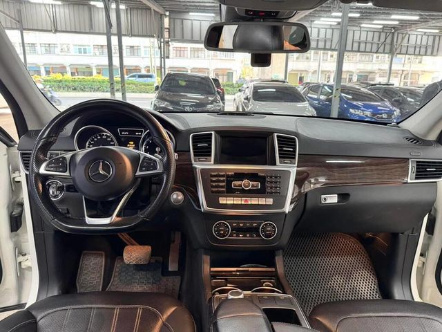 M-BENZ賓士 GL450  第7張相片