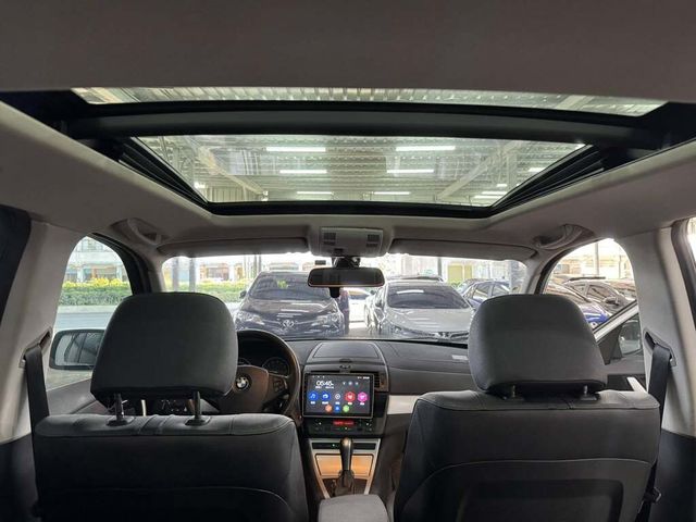 BMW寶馬 X3  第11張相片
