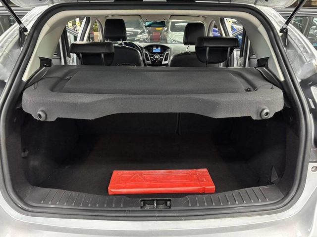 FORD福特 FOCUS  第12張相片
