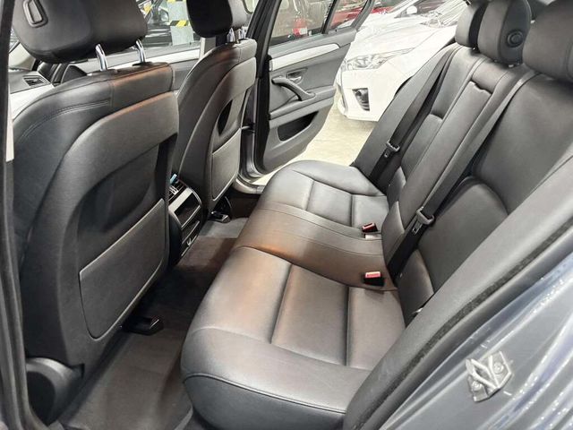 BMW寶馬 520  第11張相片