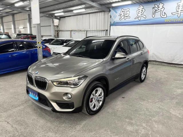 BMW寶馬 X1  第1張相片