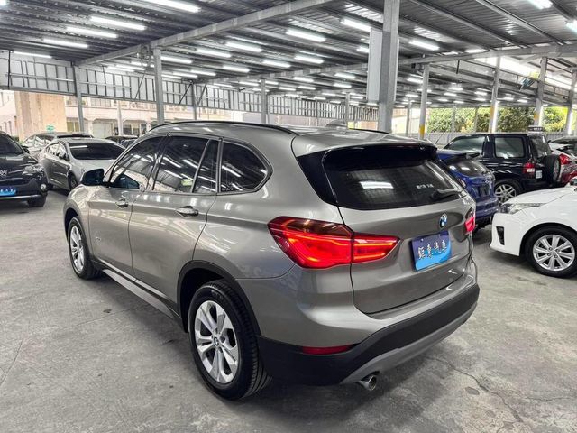 BMW寶馬 X1  第5張相片