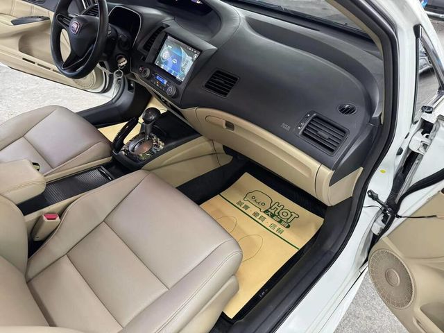 HONDA本田 CIVIC  第8張相片