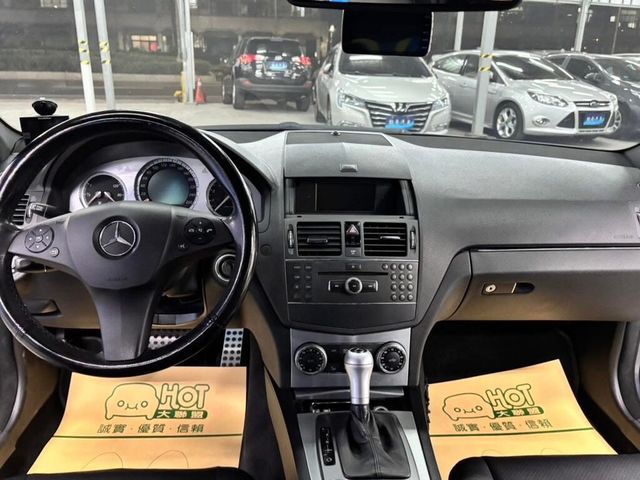 M-BENZ賓士 C300  第8張相片