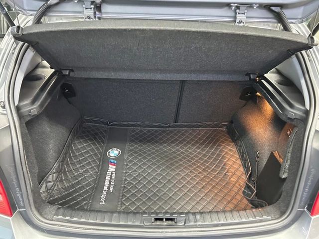BMW寶馬 120  第12張相片