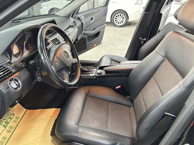 M-BENZ賓士 E250  第6張相片