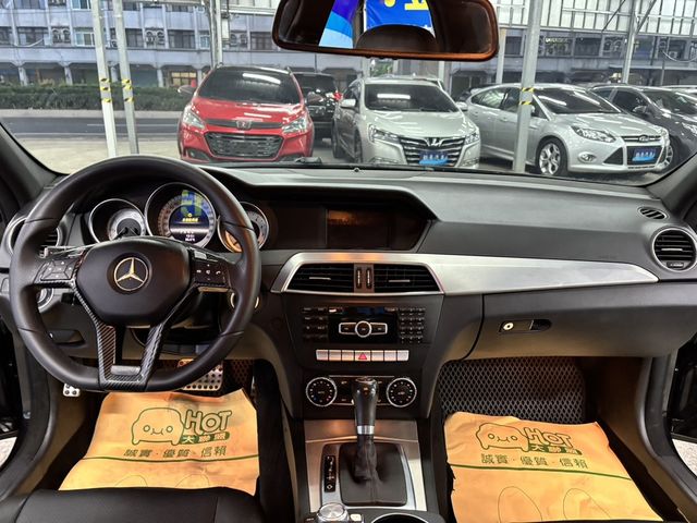 M-BENZ賓士 C250  第6張相片