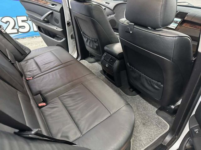 BMW寶馬 X5  第9張相片
