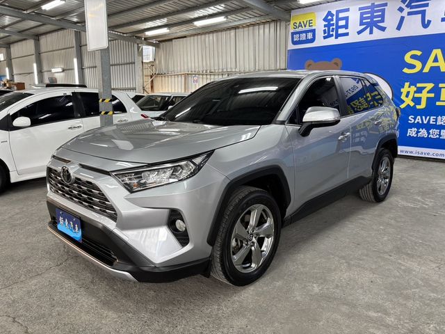 TOYOTA豐田 RAV4  第1張相片