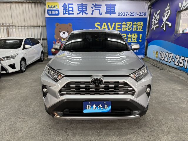 TOYOTA豐田 RAV4  第2張相片