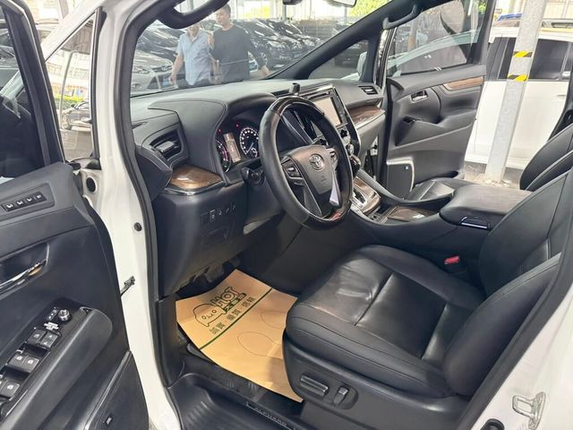 TOYOTA豐田 ALPHARD  第7張相片
